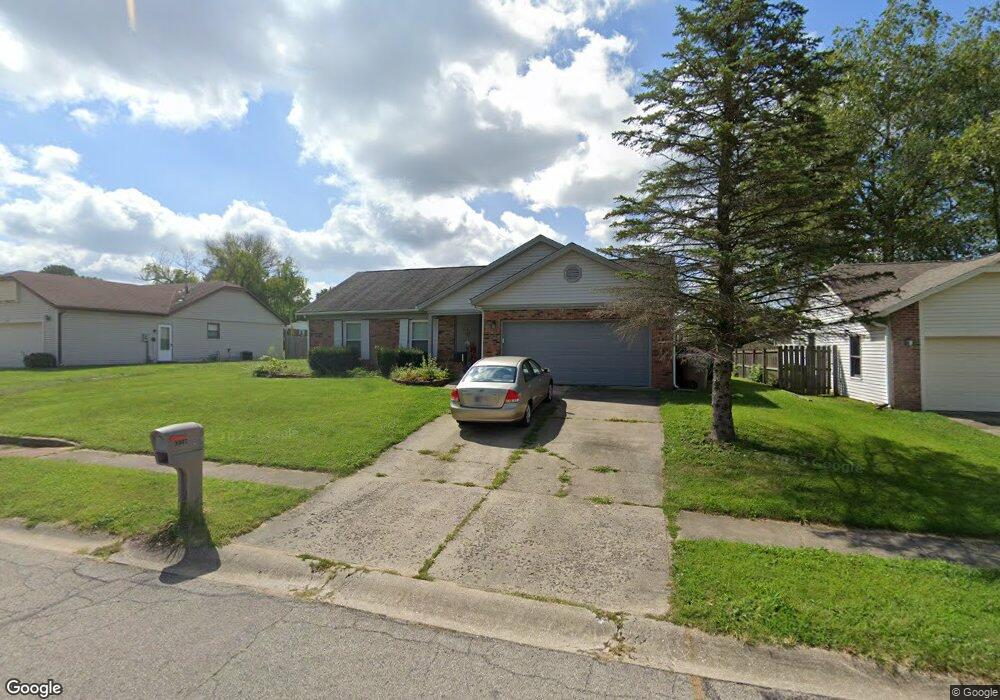 3927 Bonaventure Dr, Columbus, IN 47203 - photo 1