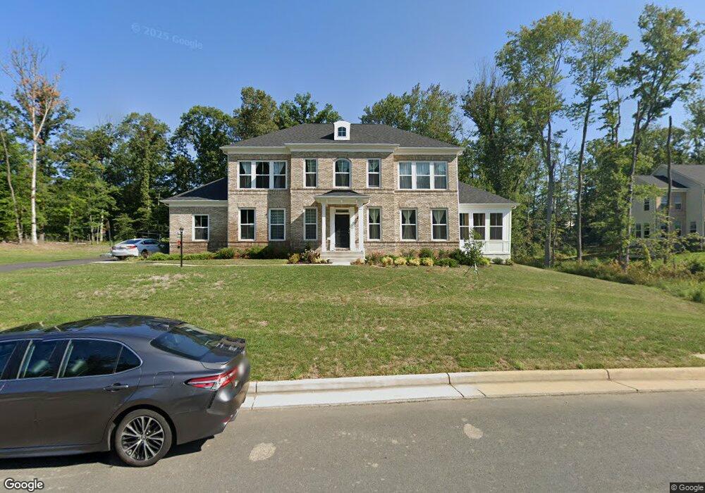 9112 Kevin Kraig Rd, Lorton, VA 22079 - photo 1