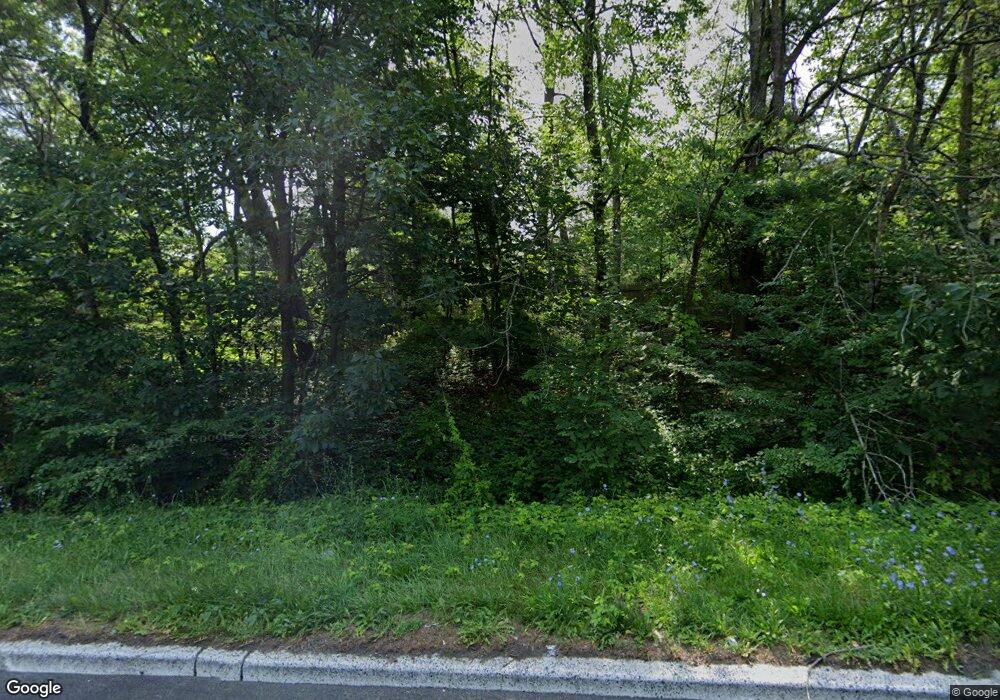 12 Stonegate Dr, Watchung, NJ 07069 - photo 1