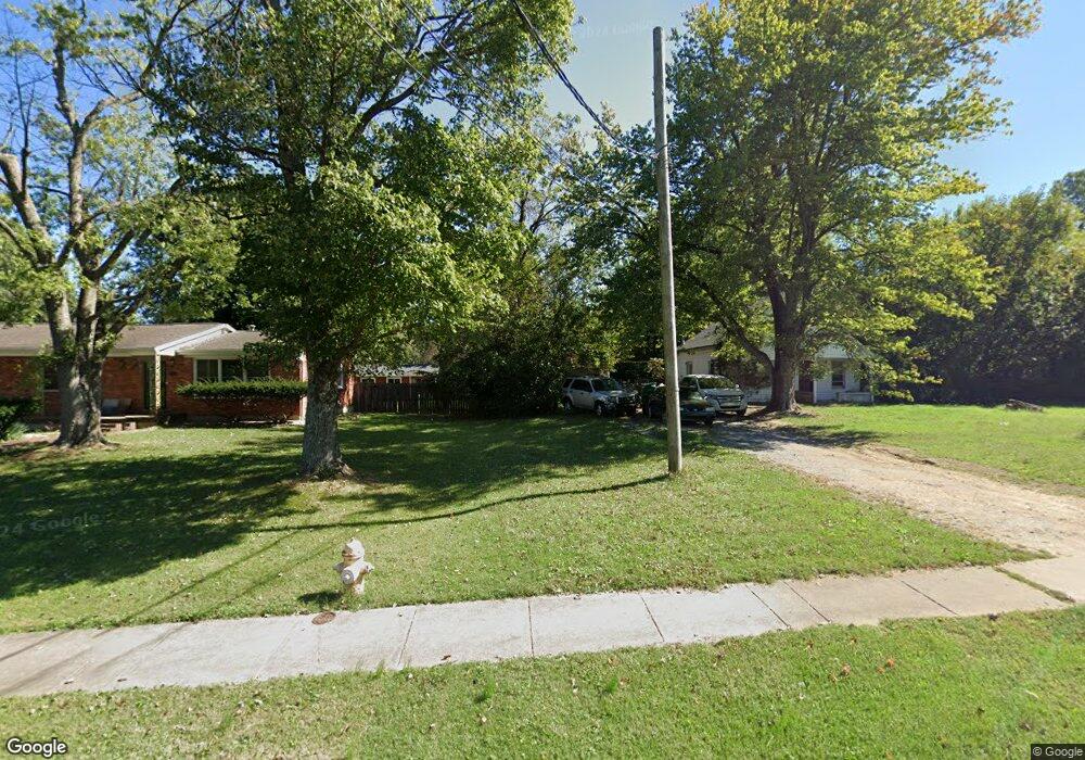 8212 Sandridge Dr, Louisville, KY 40228 - photo 1