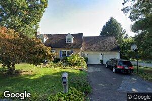 701 Picnic Ln, Selinsgrove, PA 17870