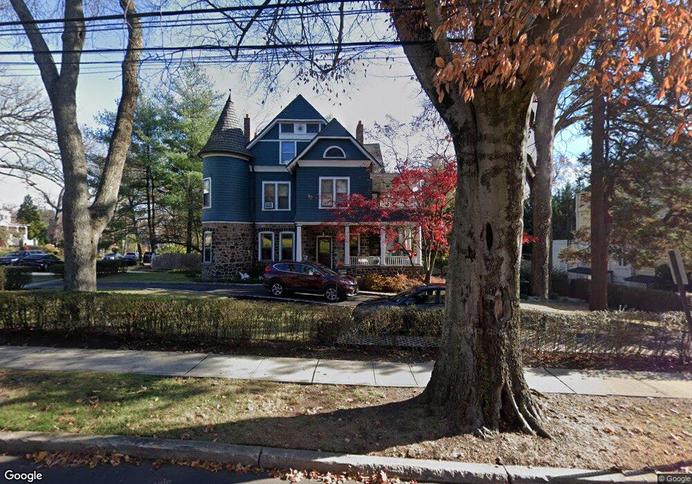 159 Summit Ave unit 2, Summit, NJ 07901 - photo 1