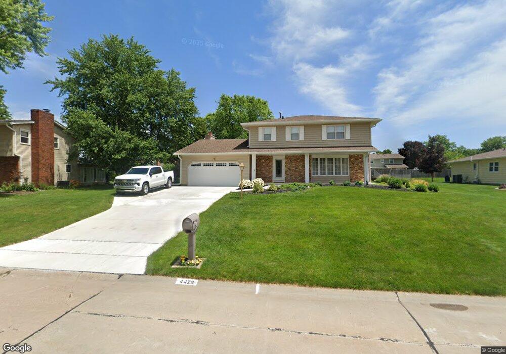4429 Winding Hill Rd, Davenport, IA 52807 - photo 1