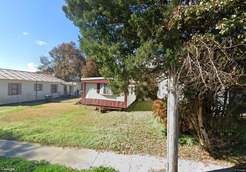 520 Weeks St, New Iberia, LA 70560 - photo 1