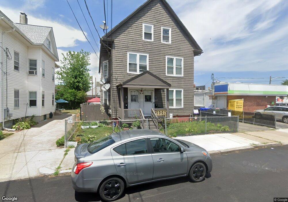 94 Appleton Ave, Pawtucket, RI 02860 - photo 1