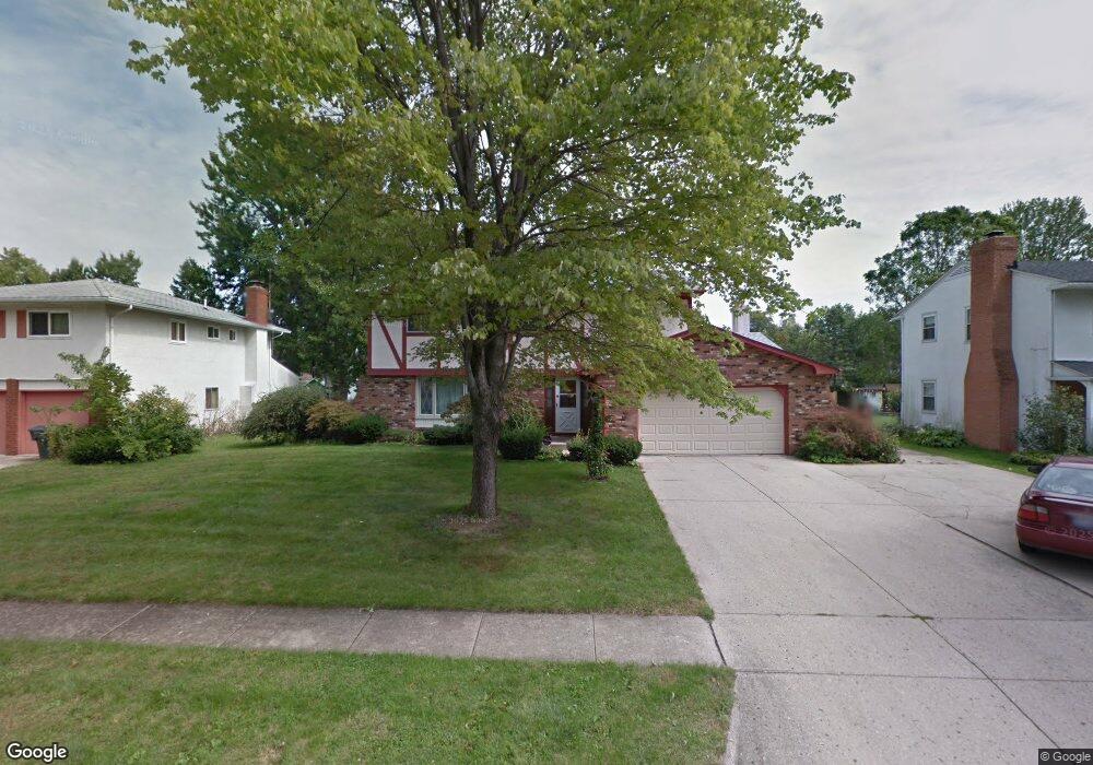 5732 Loganwood Rd, Columbus, OH 43229 - photo 1