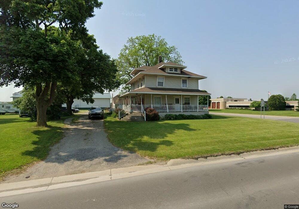 3517 W Hill Rd, Flint, MI 48507 - photo 1