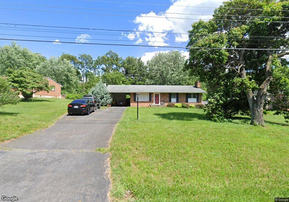 1220 Darlington Dr, Winchester, VA 22603 - photo 1