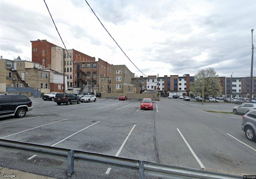 133 N Hall St, Allentown, PA 18102 - photo 1