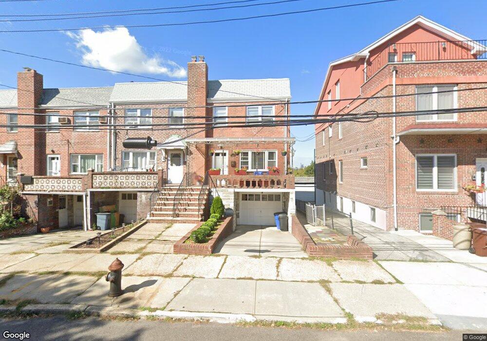 5430 63rd Place, Maspeth, NY 11378 - photo 1