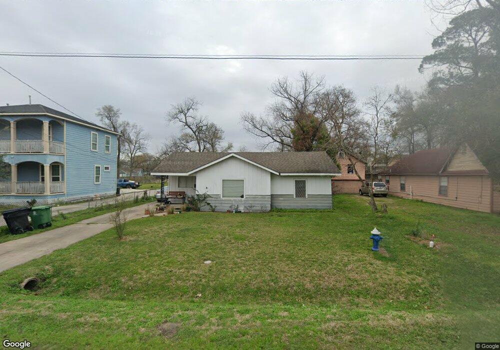 925 Mcdaniel St, Houston, TX 77022 - photo 1