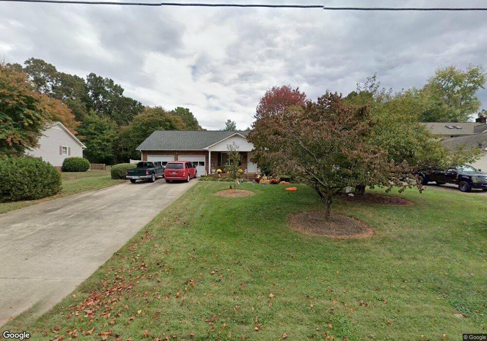 135 Ethel Ln, Statesville, NC 28625 - photo 1