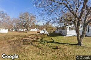 820 Pearl St, Lamont, IA 50650