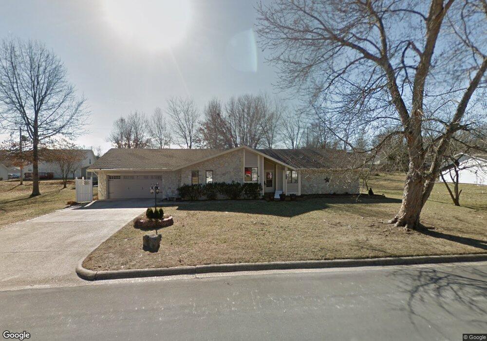 1306 Sycamore Dr, Rolla, MO 65401 - photo 1