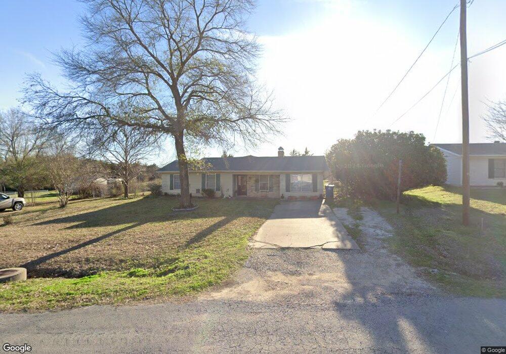 1117 Hidden Hills Dr, Corsicana, TX 75110 - photo 1