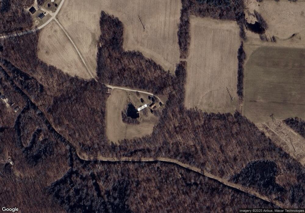 1427 W River Rd N, Albion, IN 46701 - photo 1