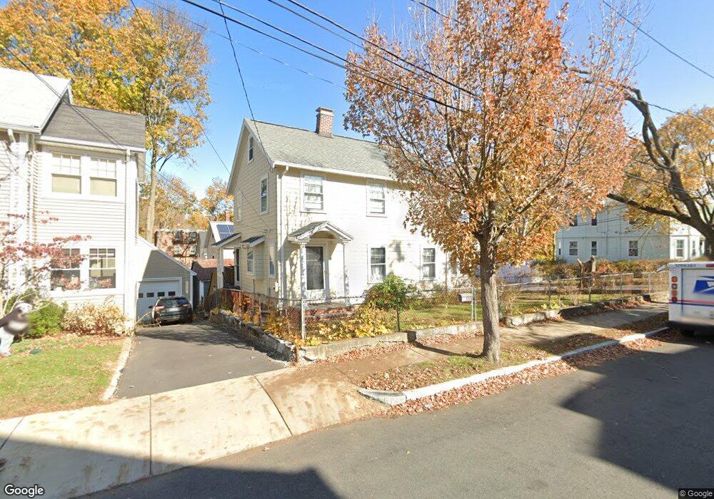 33 Peirce St, Arlington, MA 02476 - photo 1