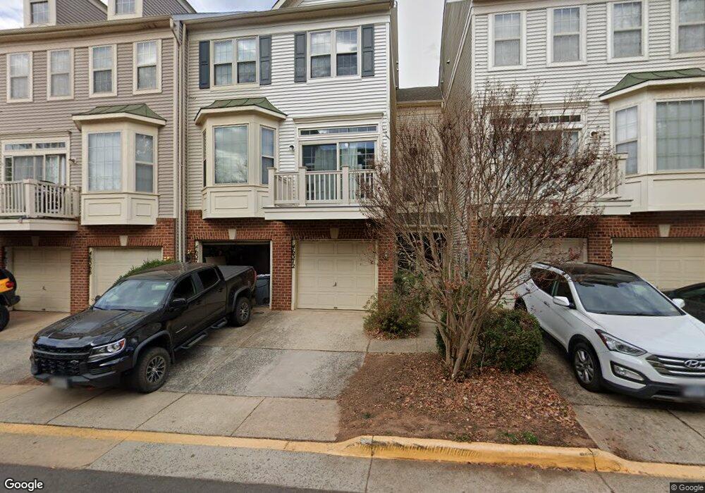 46376 Monocacy Square, Sterling, VA 20165 - photo 1