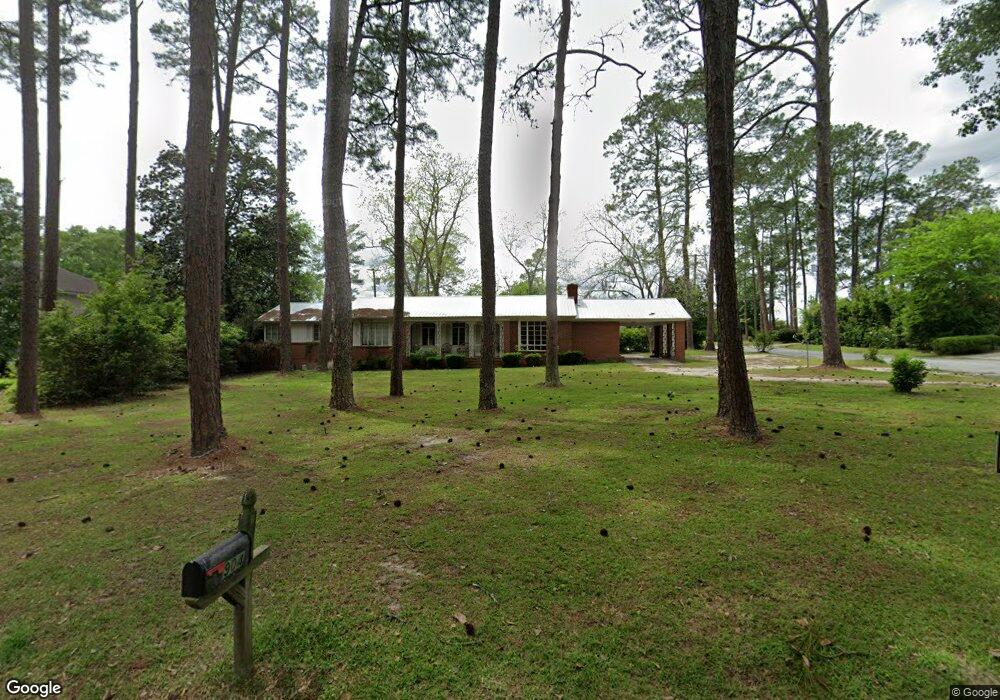 904 3rd St SW, Moultrie, GA 31768 - photo 1