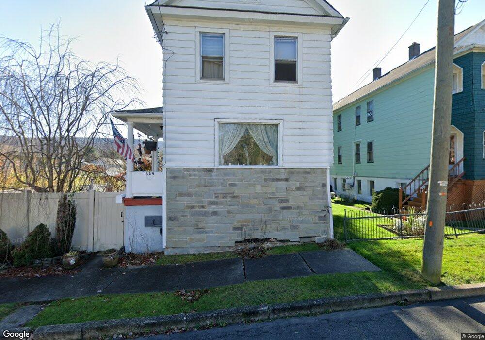 609 Jones St, Nanticoke, PA 18634 - photo 1