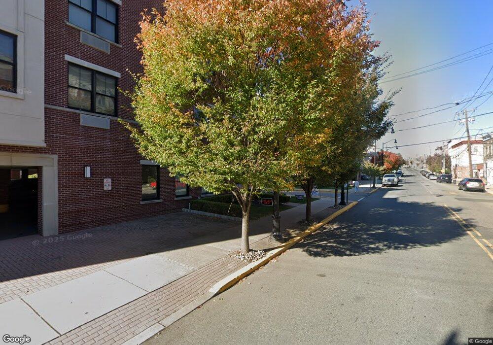 230 Walker St unit 2C, Cliffside Park, NJ 07010 - photo 1