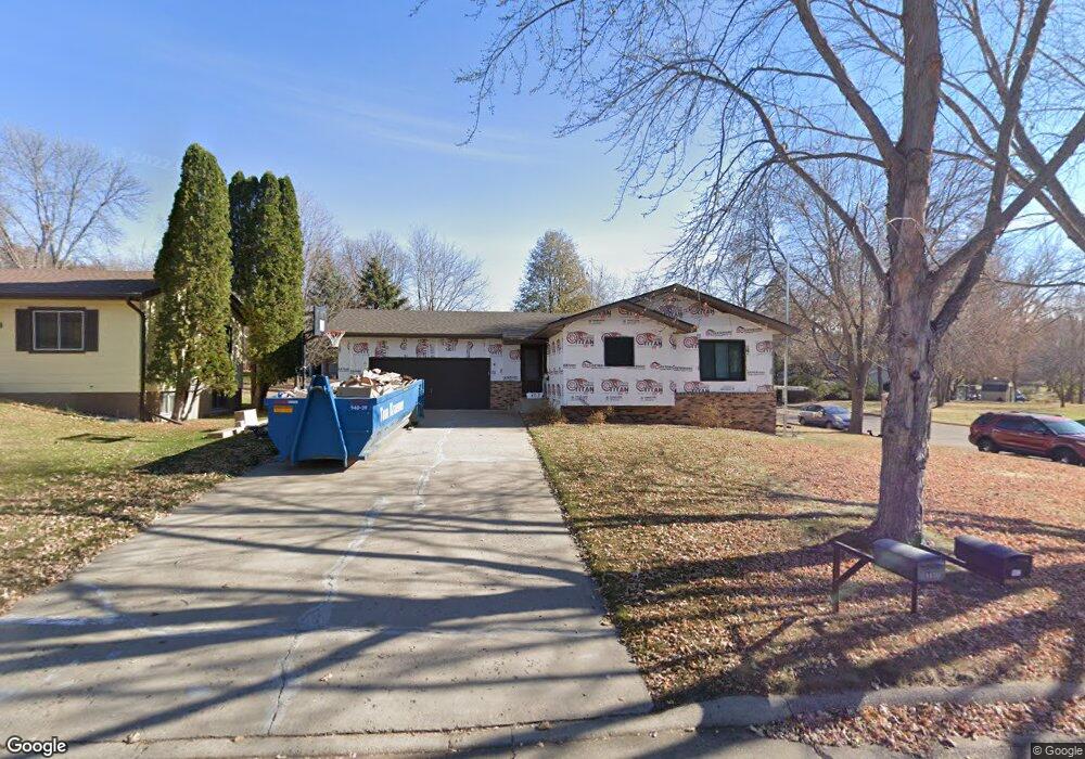 802 9th Ave N, Sauk Rapids, MN 56379 - photo 1