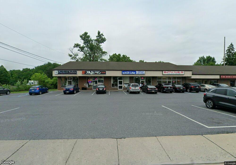 372 S Walnut St, Bath, PA 18014 - photo 1