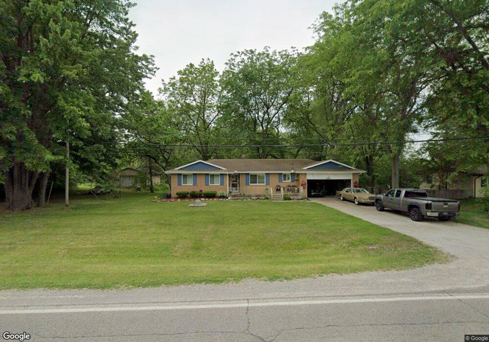 3449 W Carpenter Rd, Flint, MI 48504 - photo 1
