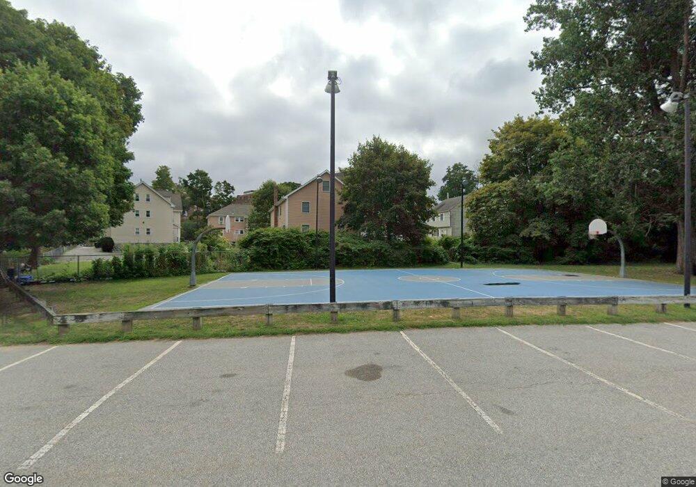 15 Drew St unit 15, Waltham, MA 02453 - photo 1