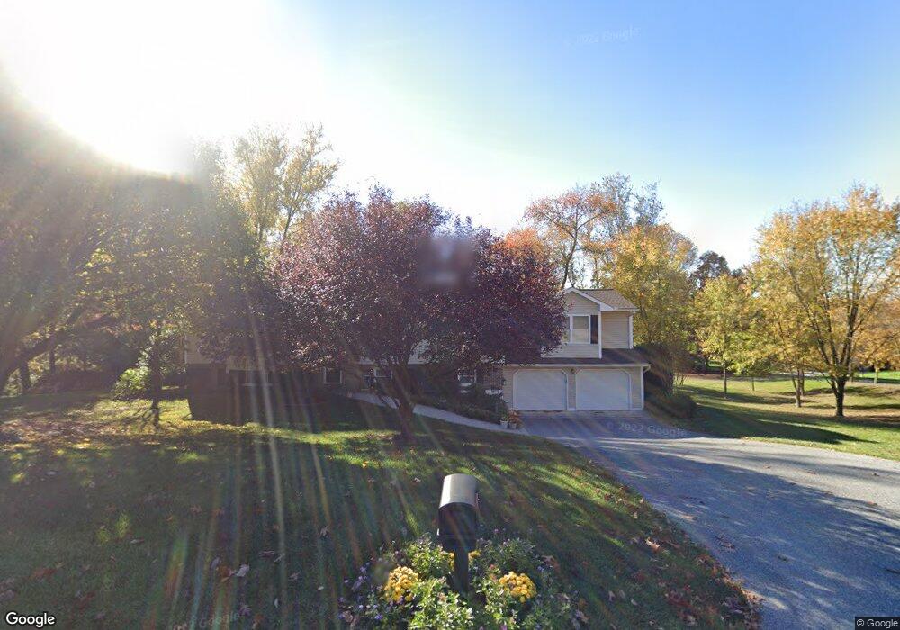 6996 Beachmont Dr, Sykesville, MD 21784 - photo 1