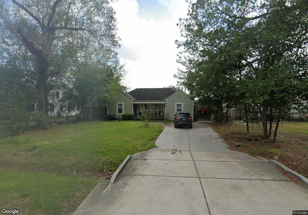 813 W 30th St, Houston, TX 77018 - photo 1