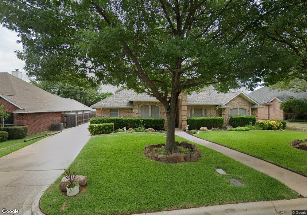 2846 Naples Dr, Hurst, TX 76054 - photo 1
