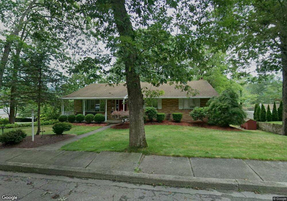 733 Arlington St, Tamaqua, PA 18252 - photo 1