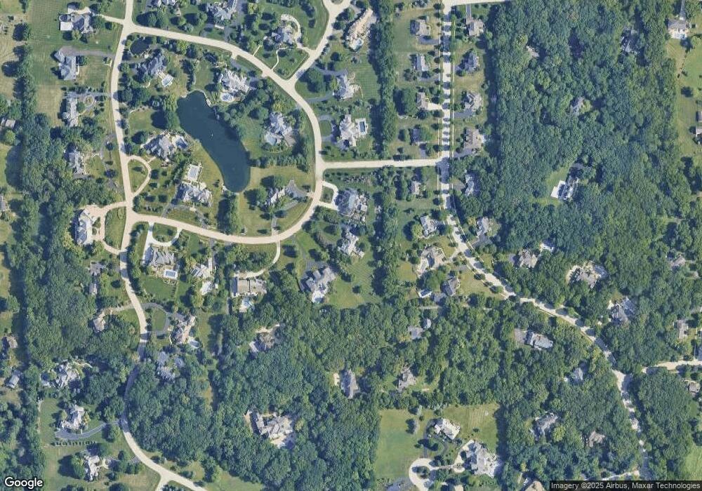 36W419 Hunters Gate Rd, Saint Charles, IL 60175 - photo 1