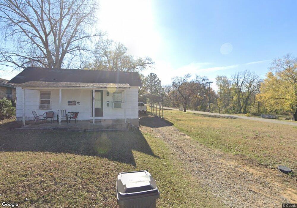 311 W Barclay St, Henryetta, OK 74437 - photo 1