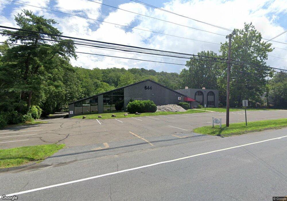 644 Danbury Rd, Wilton, CT 06897 - photo 1