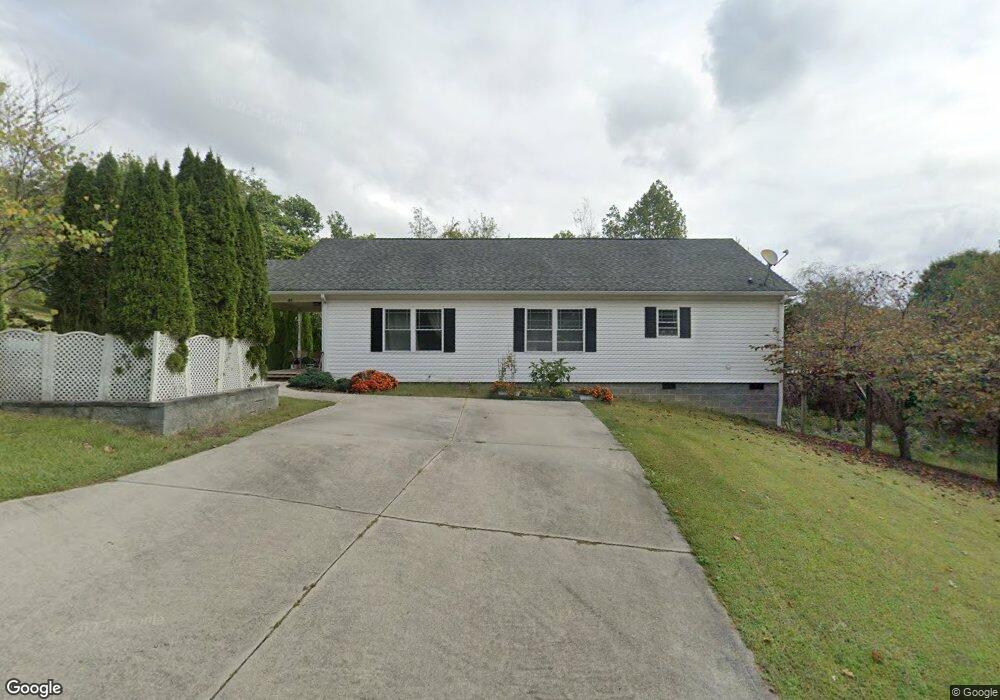 61 Cleo Ct, Hendersonville, NC 28792 - photo 1