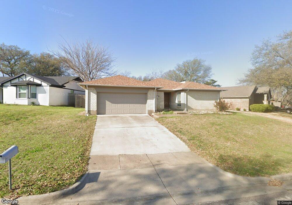 7008 Woodmoor Rd, Fort Worth, TX 76133 - photo 1