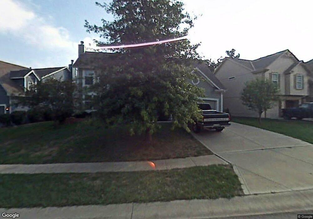 4929 Roundtree St, Shawnee, KS 66226 - photo 1