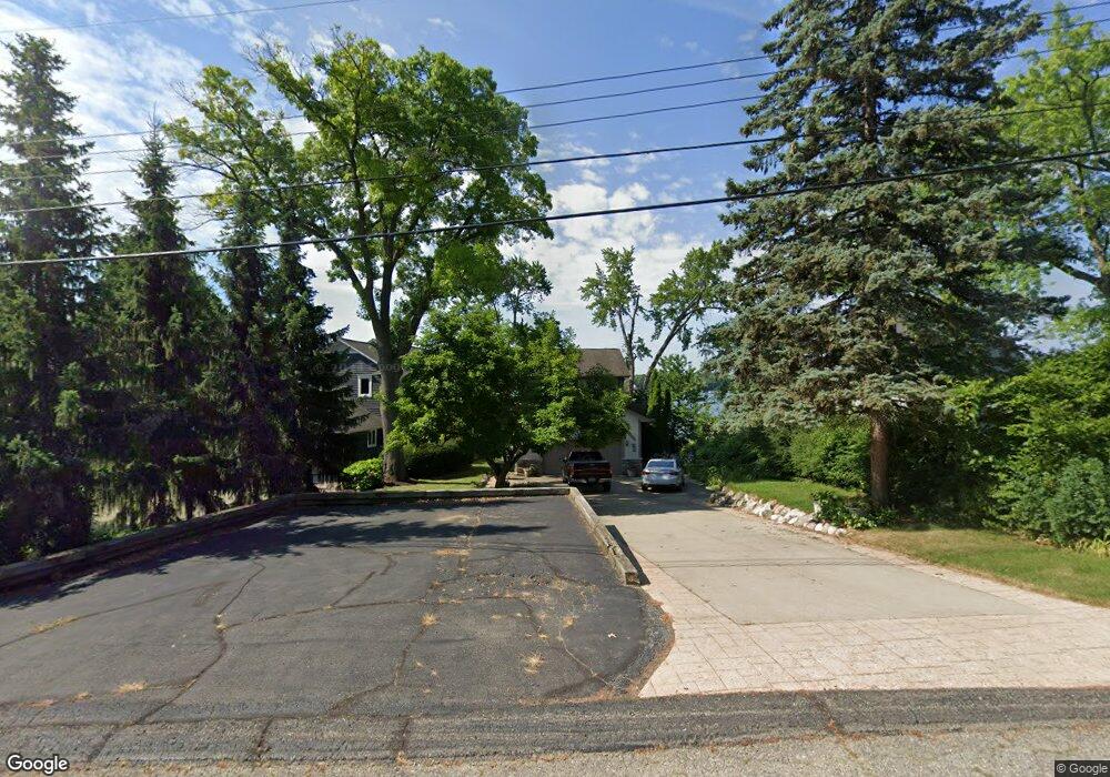 7669 Locklin, West Bloomfield, MI 48324 - photo 1