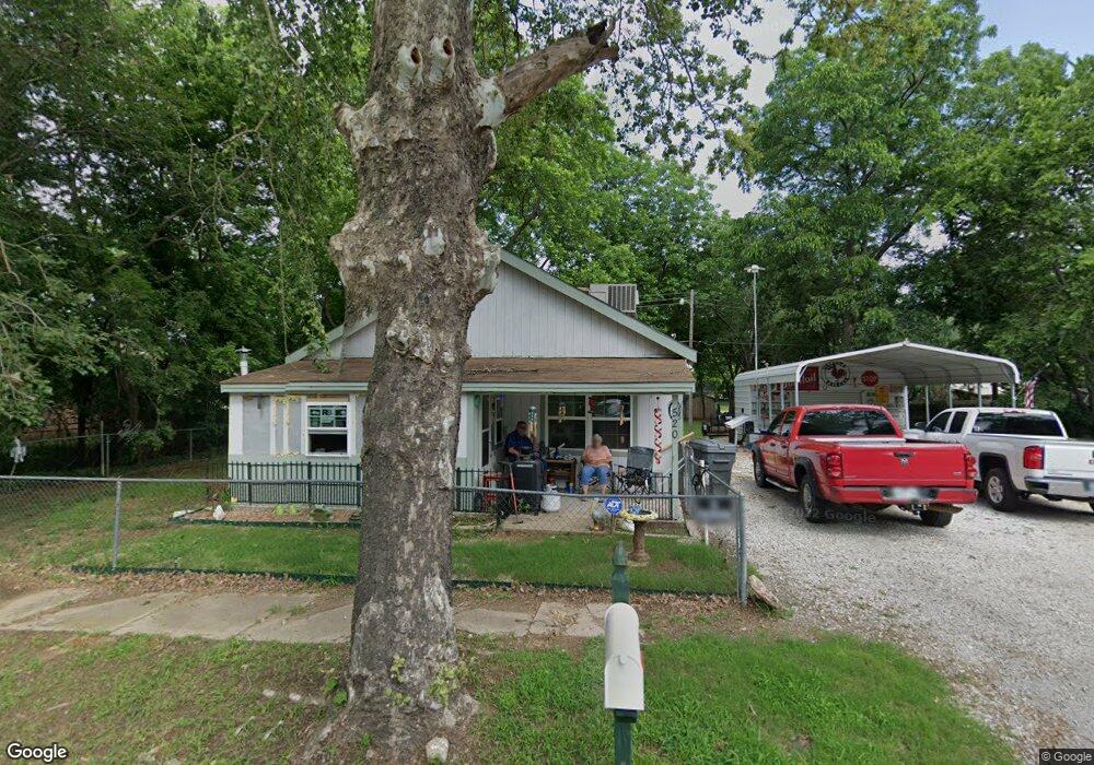 520 D St SE, Ardmore, OK 73401 - photo 1