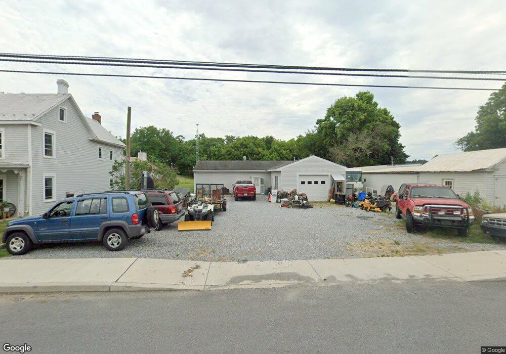 21117 Twin Springs Dr, Chewsville, MD 21721 - photo 1