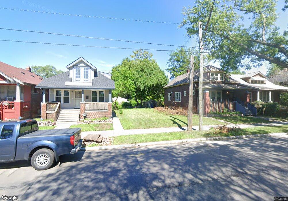 1570 Alter Rd, Detroit, MI 48215 - photo 1