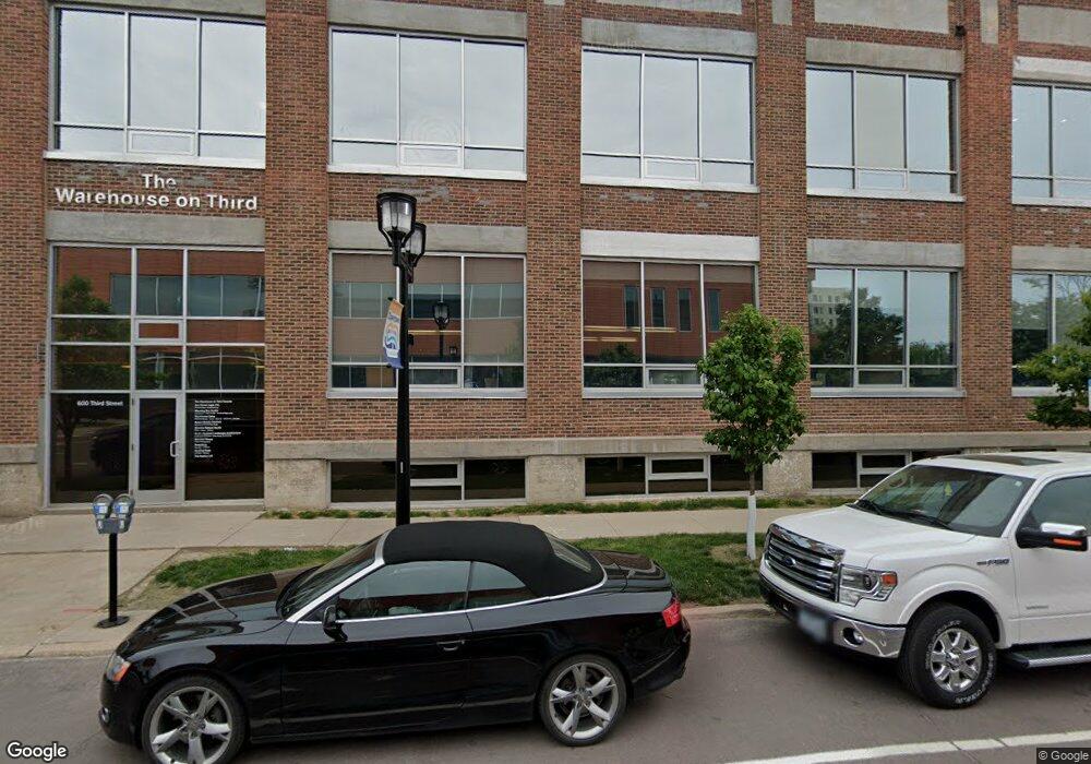 600 3rd St SE unit 301/303, Cedar Rapids, IA 52401 - photo 1