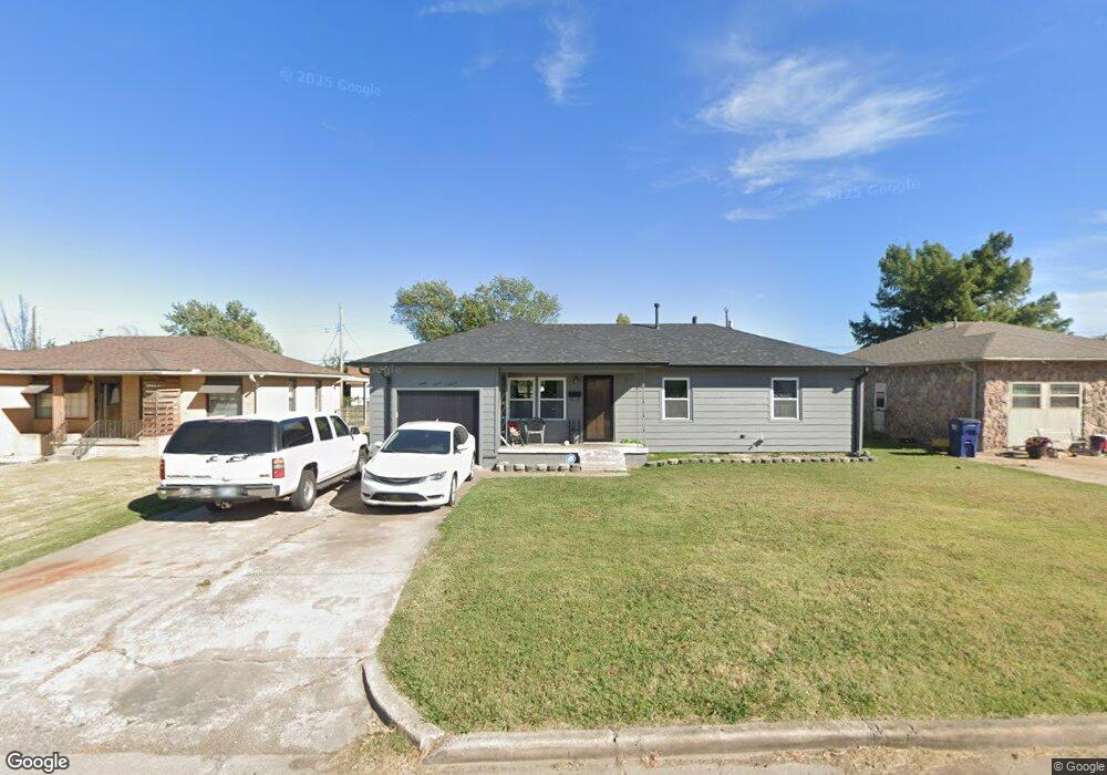 3711 N Market Ave, Shawnee, OK 74804 - photo 1