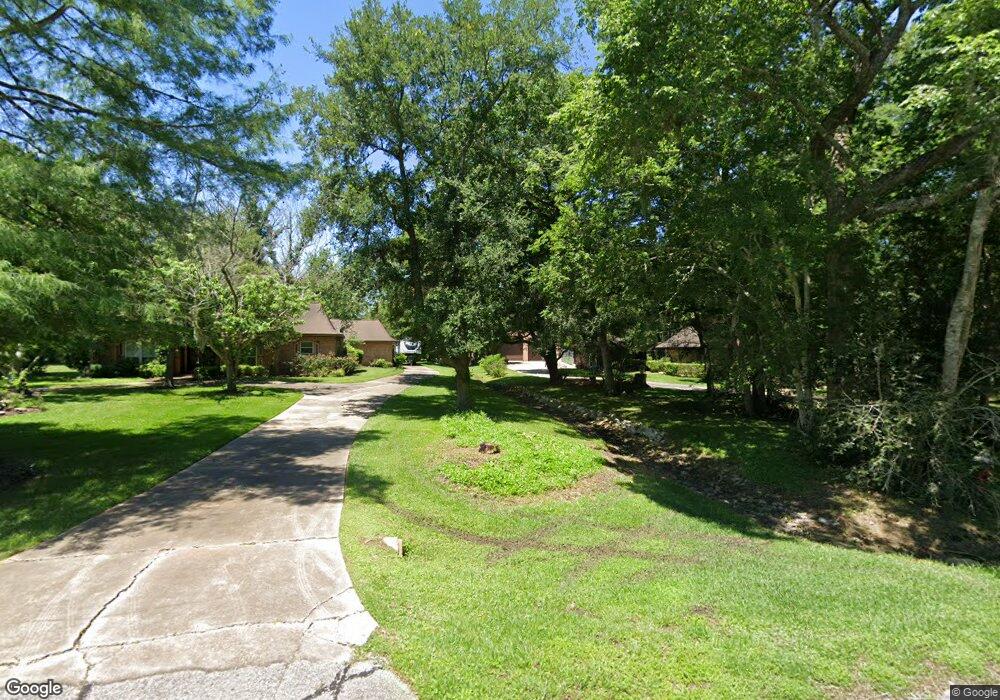2104 Pine Dr, Friendswood, TX 77546 - photo 1