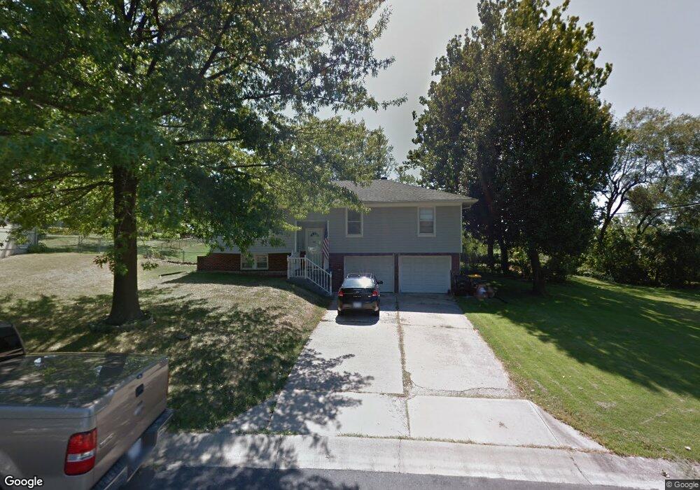 13123 Pennycross Rd, Lenexa, KS 66215 - photo 1