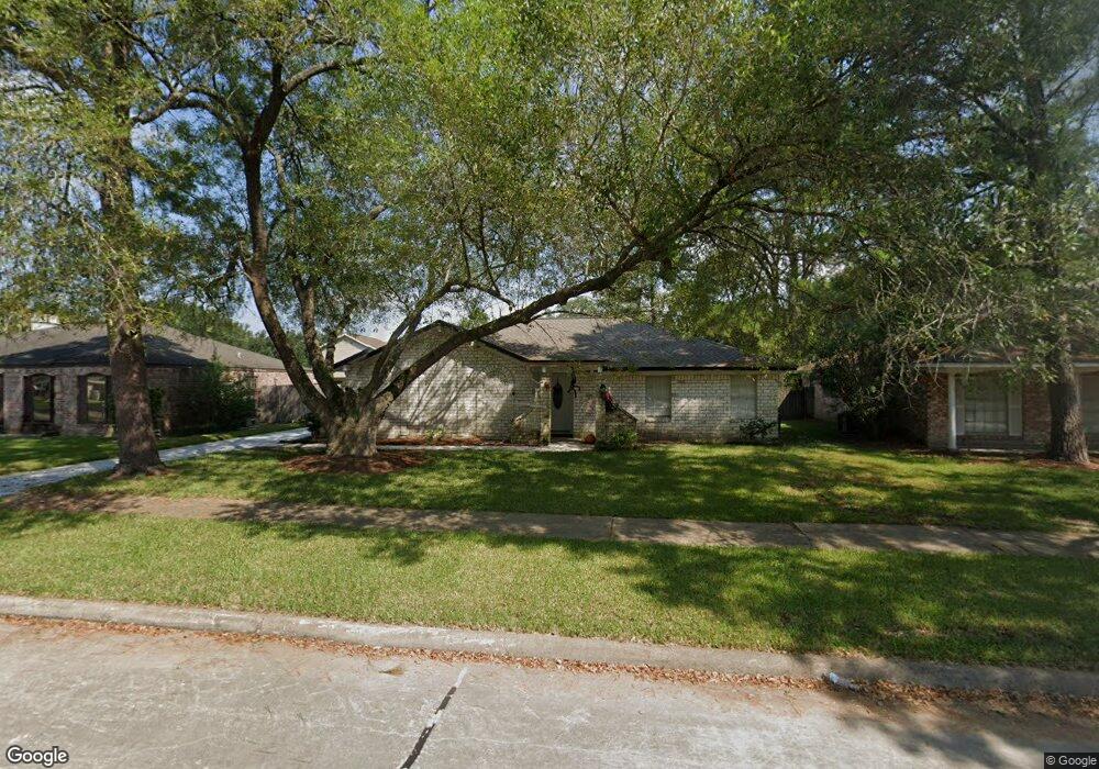 345 W Castle Harbour Dr, Friendswood, TX 77546 - photo 1