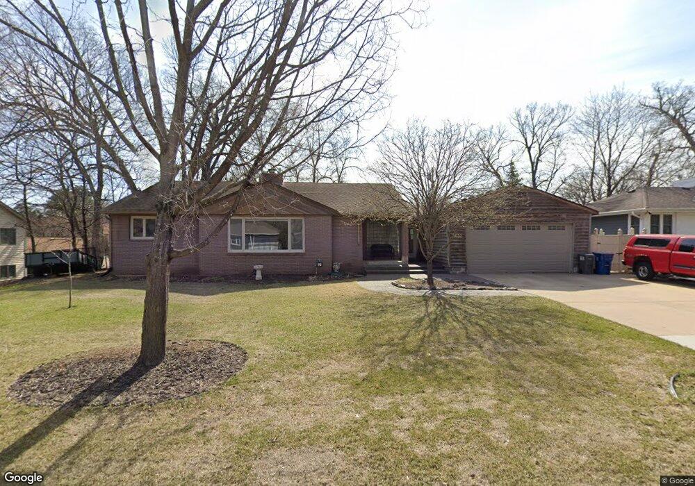 3633 Hazelmoor Place, Minnetonka, MN 55345 - photo 1