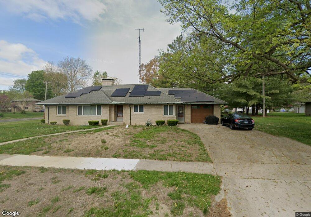 403 N Logan St, Lincoln, IL 62656 - photo 1
